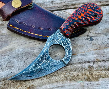 Handmade Damascus Steel Hunting Knife: Forged Camping Skinning Knife